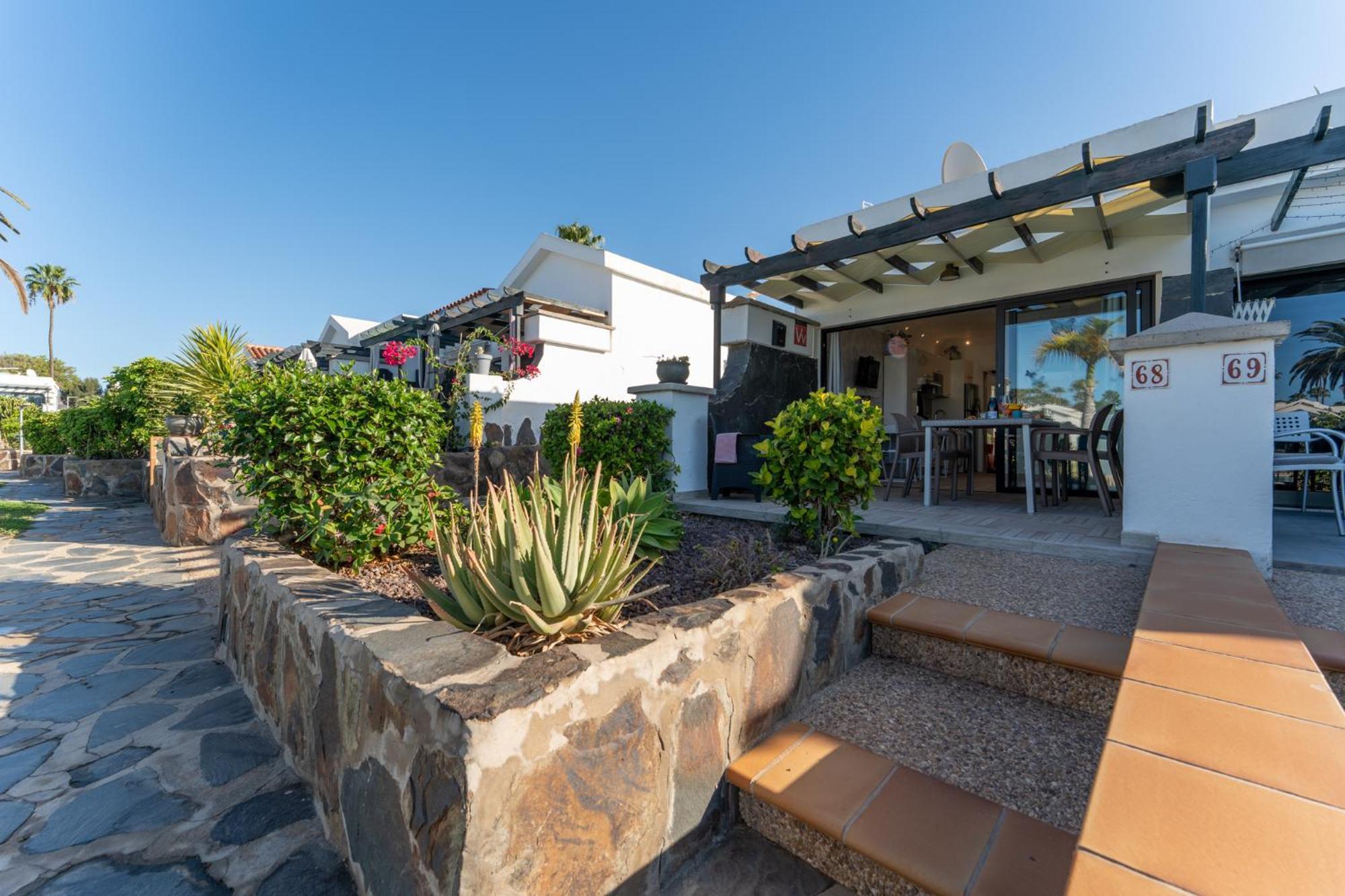 Luxury Poolside Holiday Home Maspalomas  Bagian luar foto