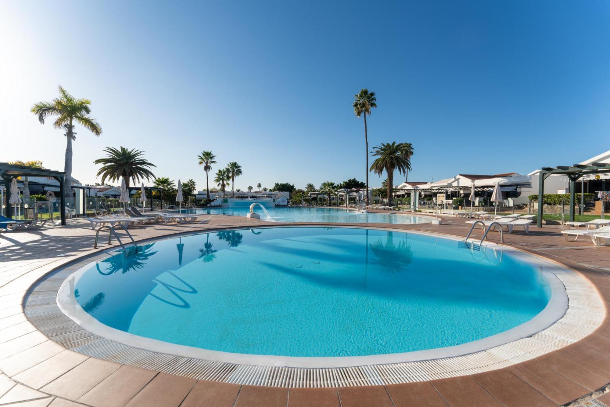 Luxury Poolside Holiday Home Maspalomas  Bagian luar foto