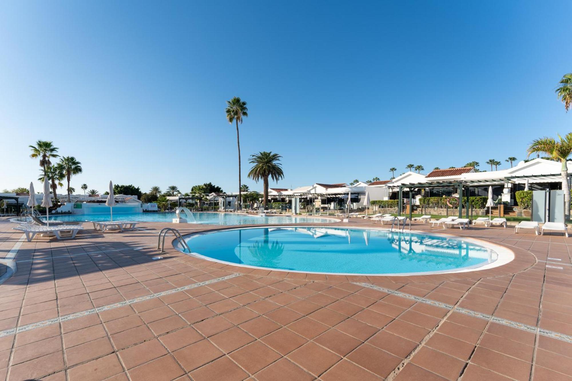 Luxury Poolside Holiday Home Maspalomas  Bagian luar foto